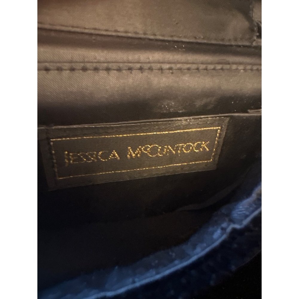 Jessica McClintock Black Velvet Mini Shoulder Bag With Snap Closure & Rope Strap - Picture 4 of 5